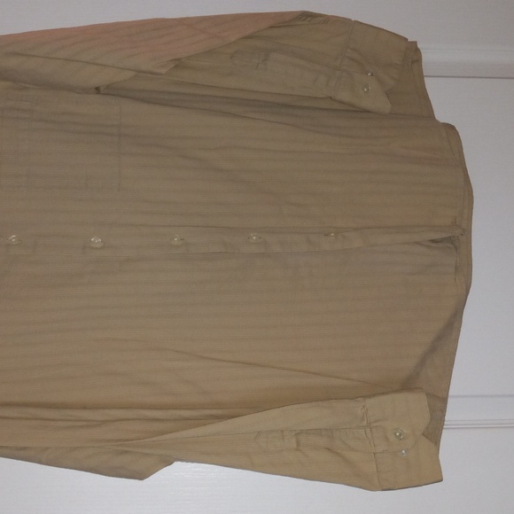 Concepts by Claiborne Beige Pinstripe Dress Shirt 👔 (Size: Large) - Picture 7 of 7
